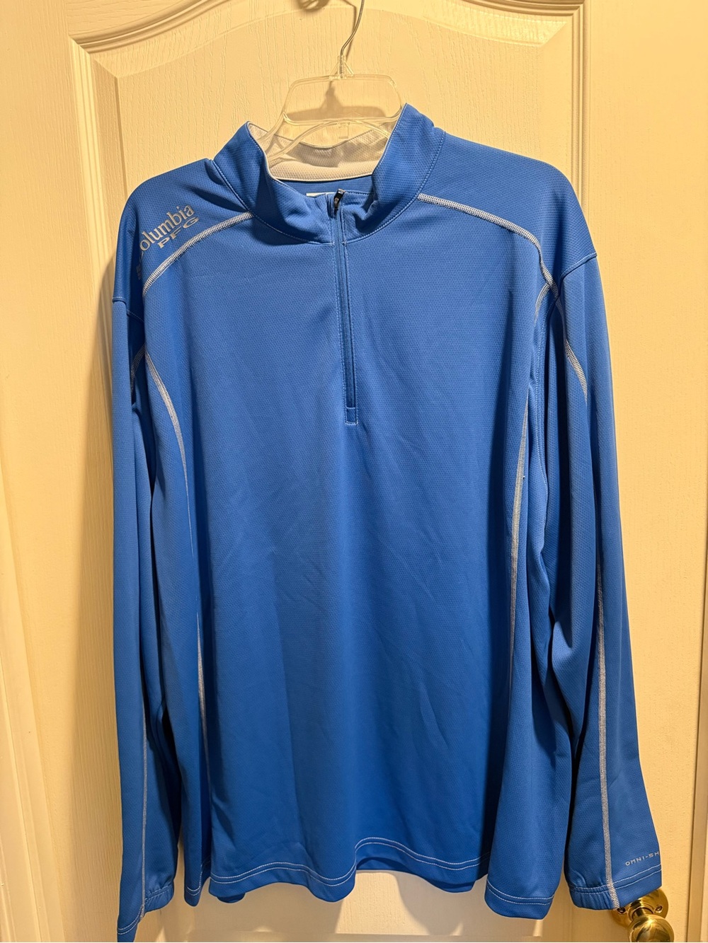 Columbia Men's Light Blue Performance Quarter-Zip Pullover